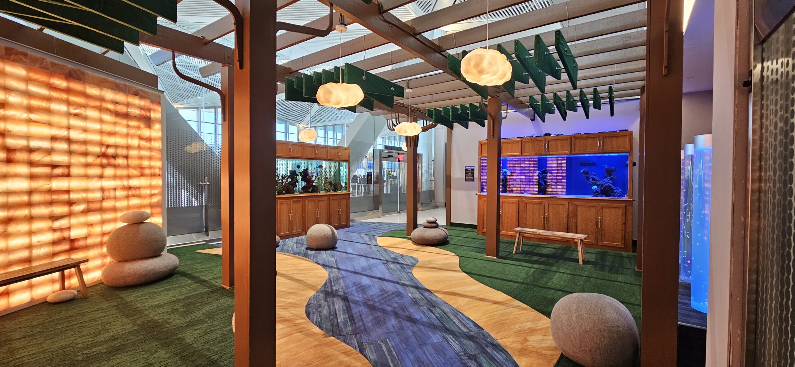 Newark Airport Opens Innovative Sensory Room for Neurodiverse Flyers