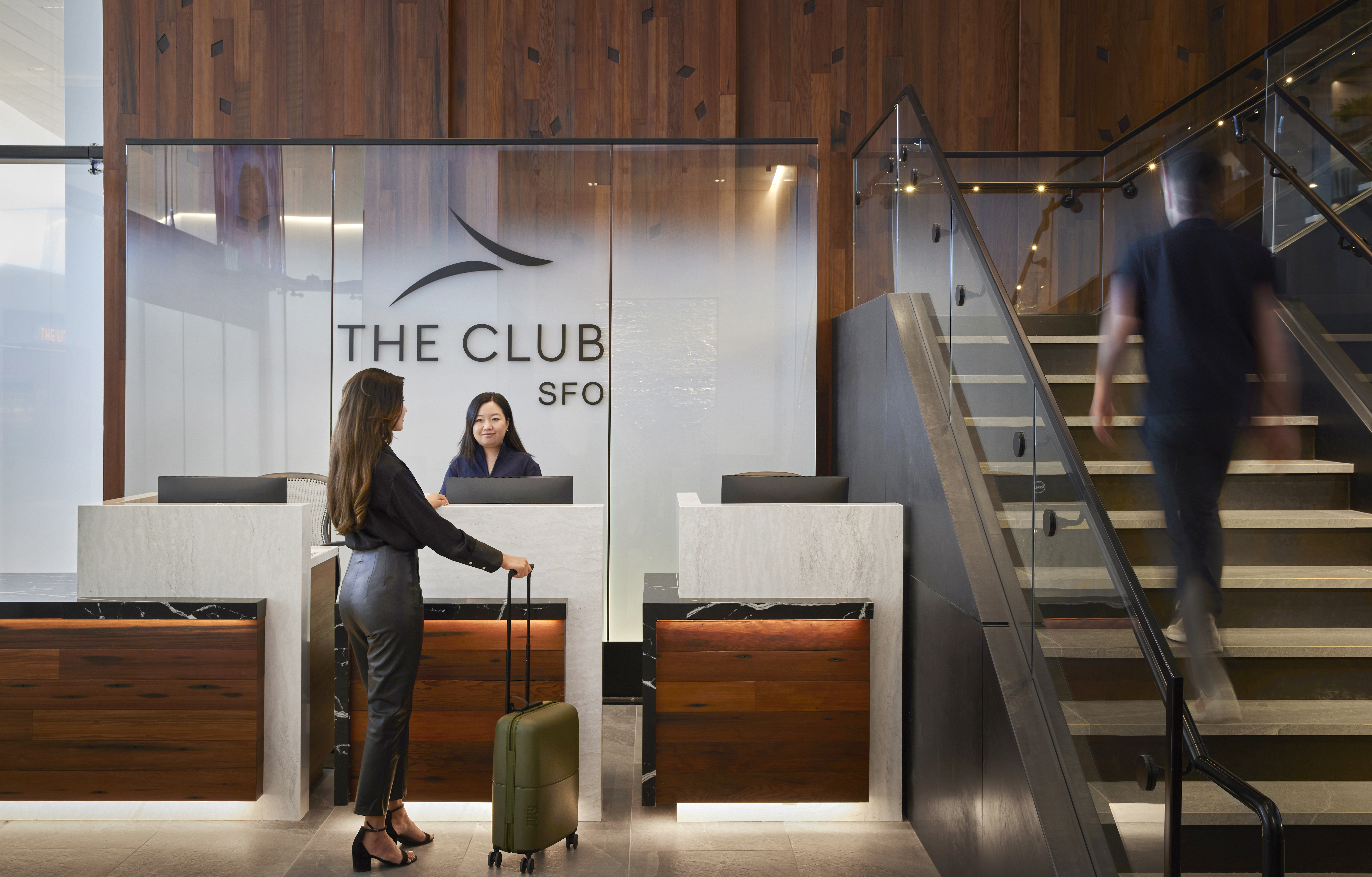 First Look: The Club SFO Opens Impressive ‘Signature Lounge’